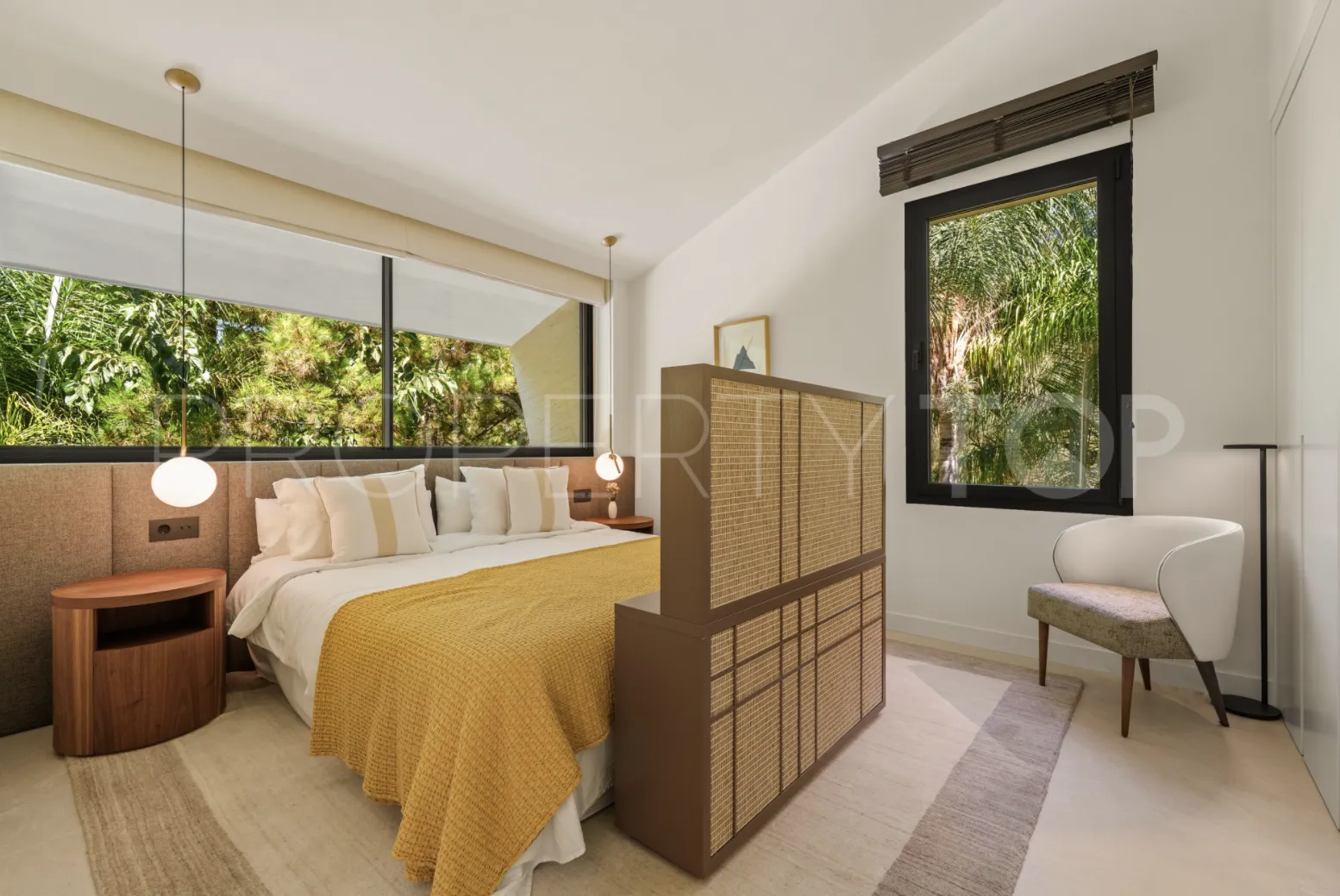 For sale villa in Las Chapas with 5 bedrooms