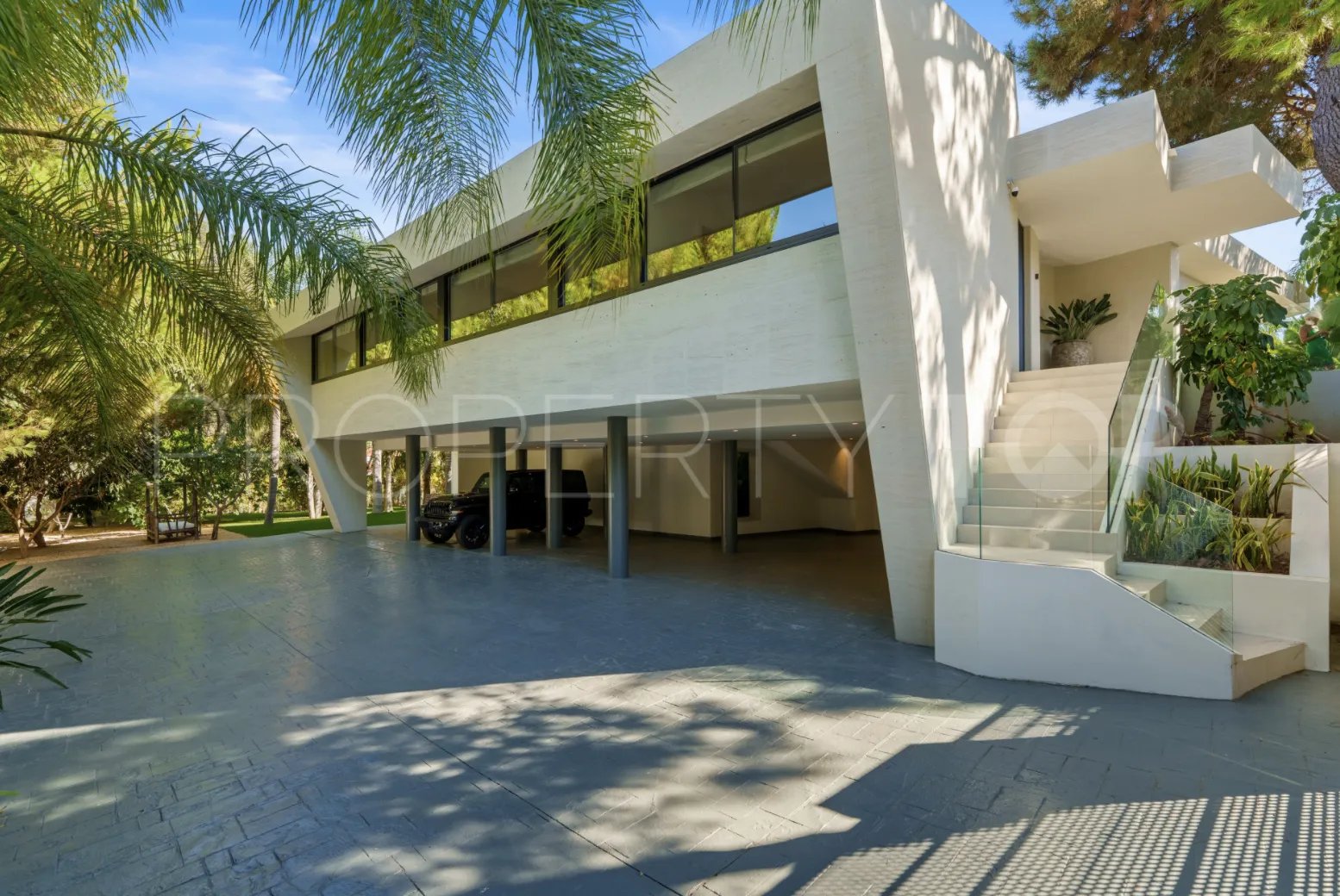 For sale villa in Las Chapas with 5 bedrooms