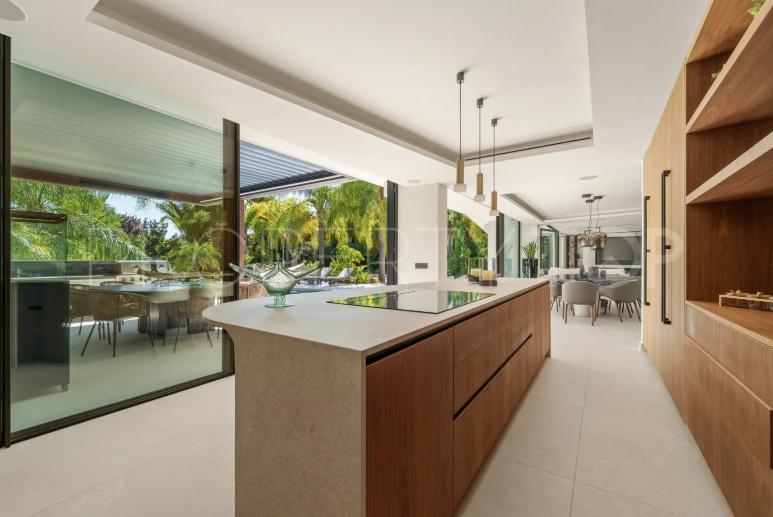 For sale villa in Las Chapas with 5 bedrooms