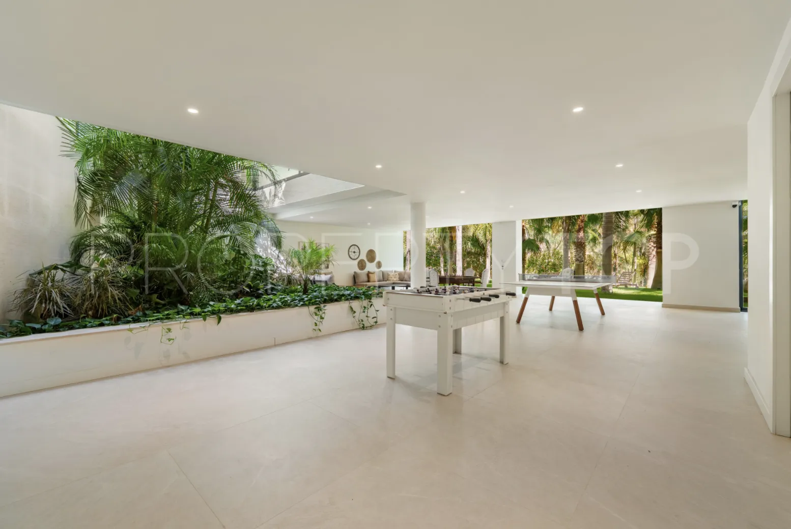 For sale villa in Las Chapas with 5 bedrooms
