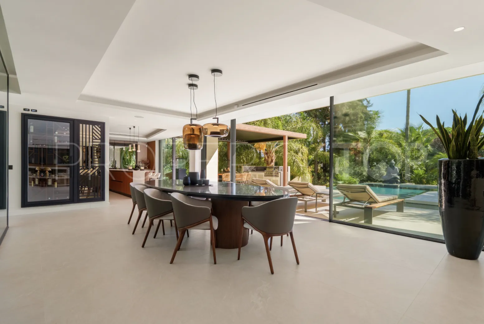 For sale villa in Las Chapas with 5 bedrooms