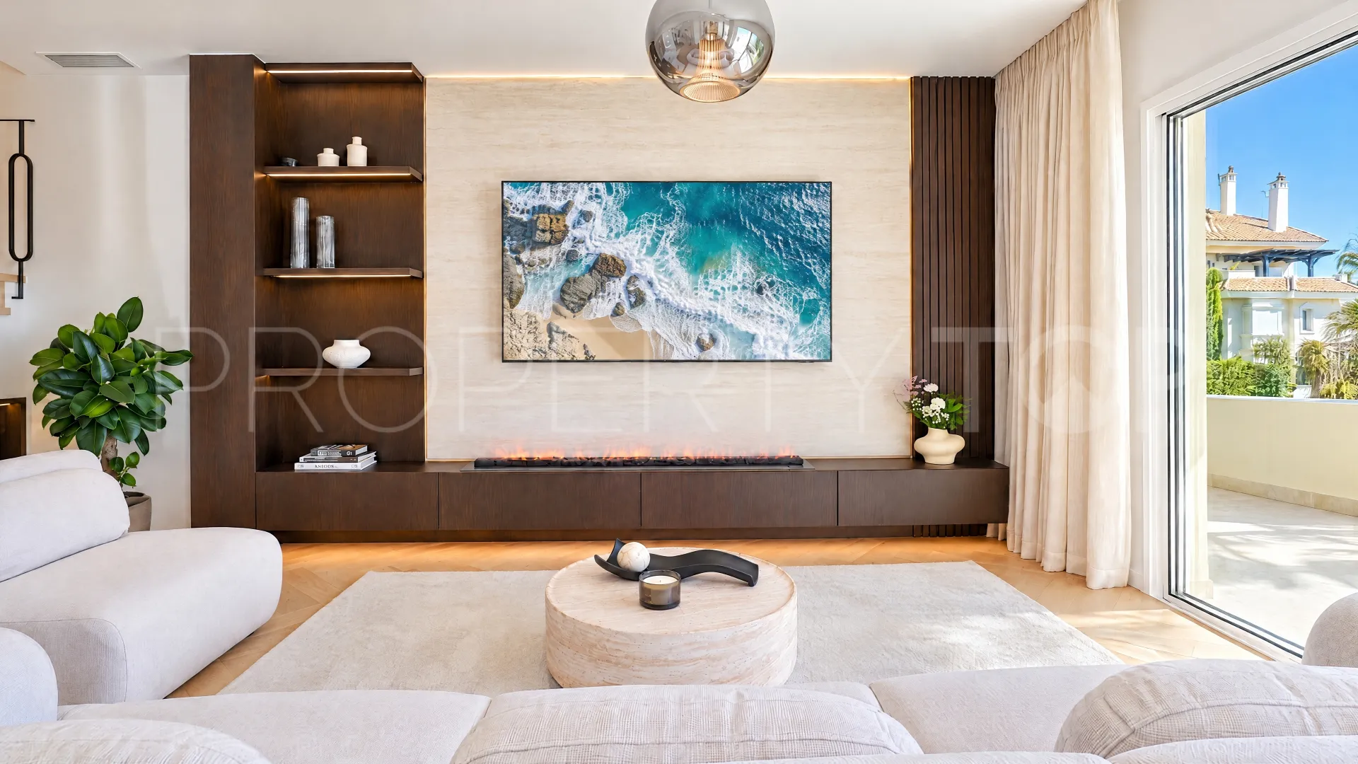 Se vende atico duplex en Nueva Andalucia