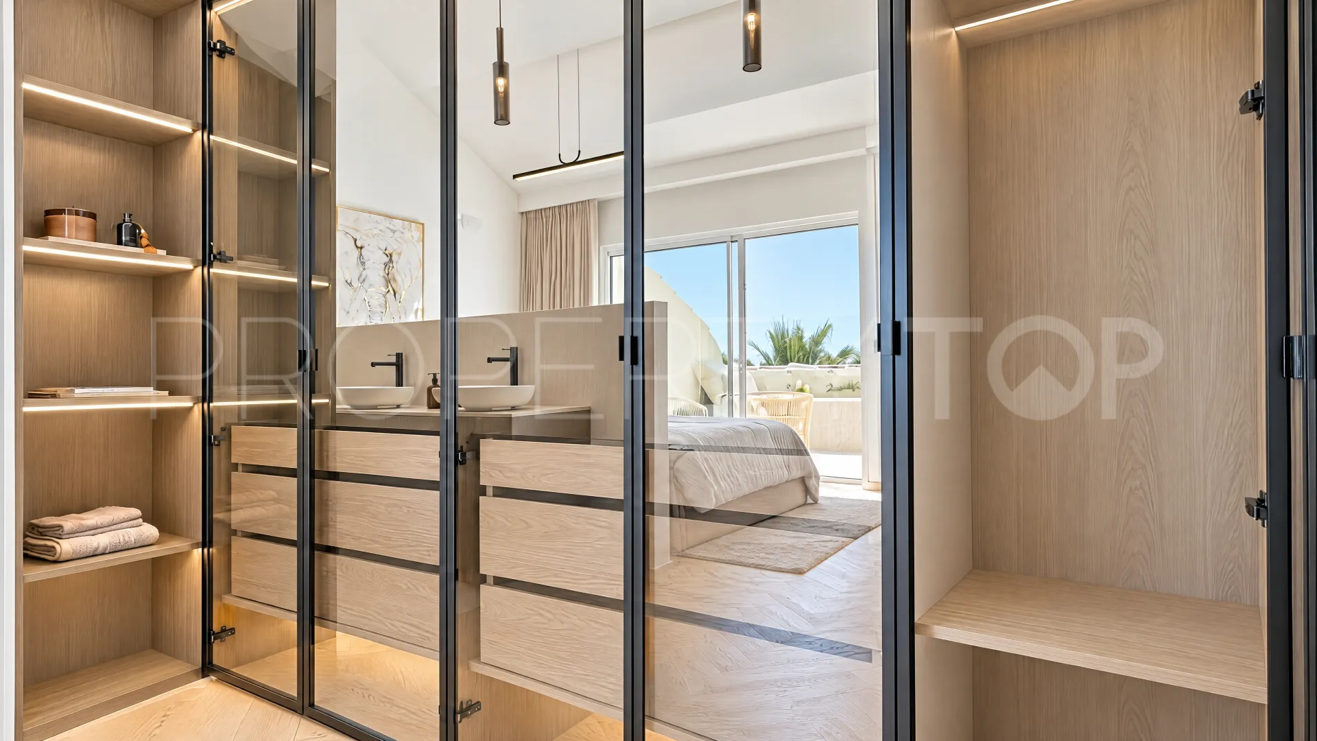 Se vende atico duplex en Nueva Andalucia