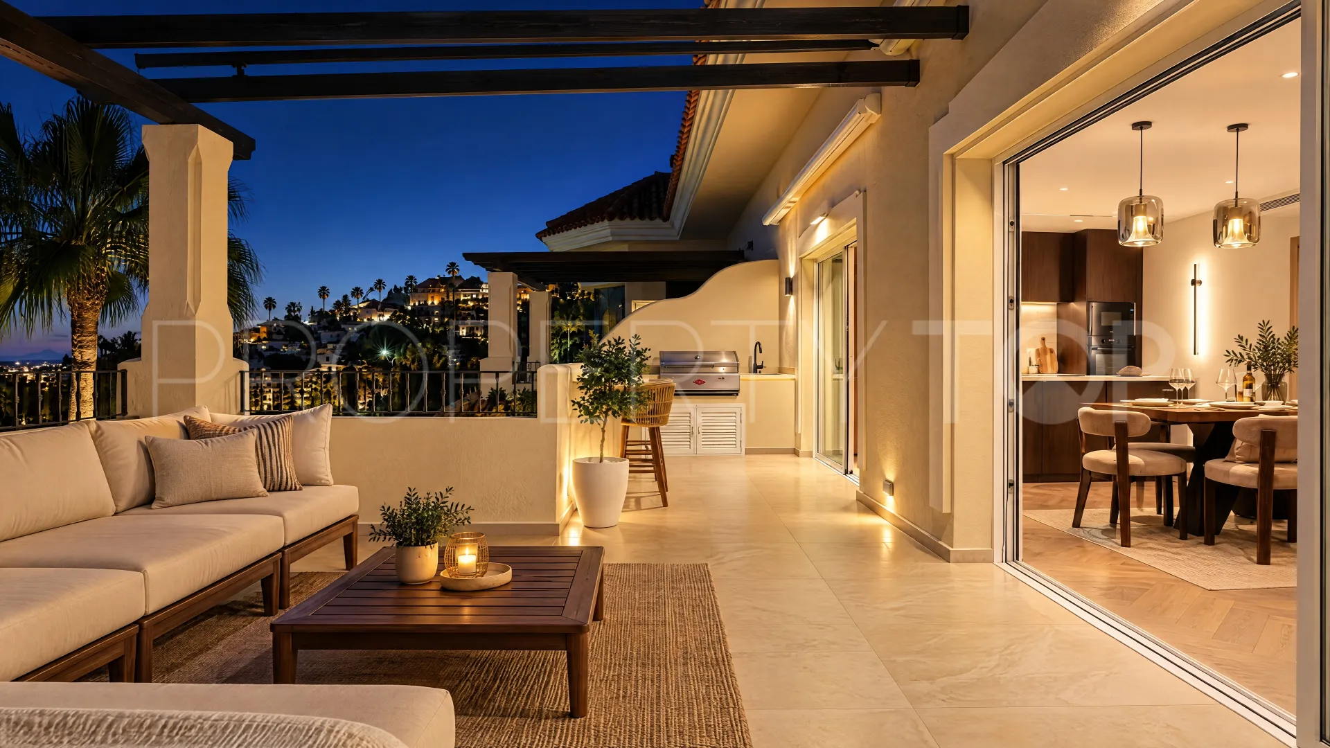 Se vende atico duplex en Nueva Andalucia