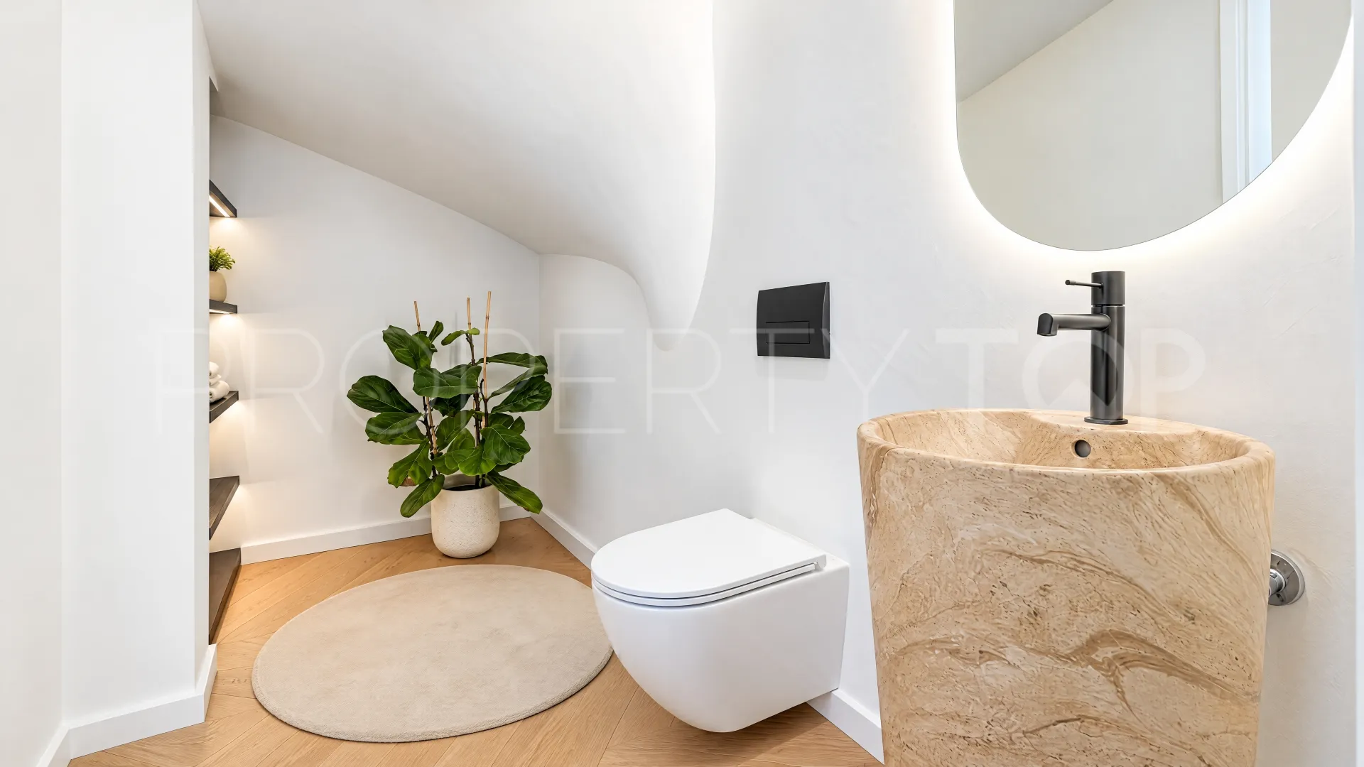Se vende atico duplex en Nueva Andalucia