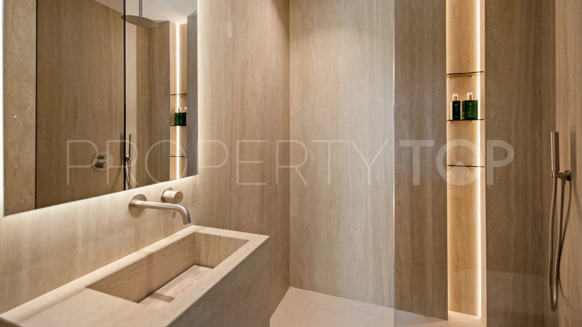 Comprar duplex en Alcores del Golf con 4 dormitorios
