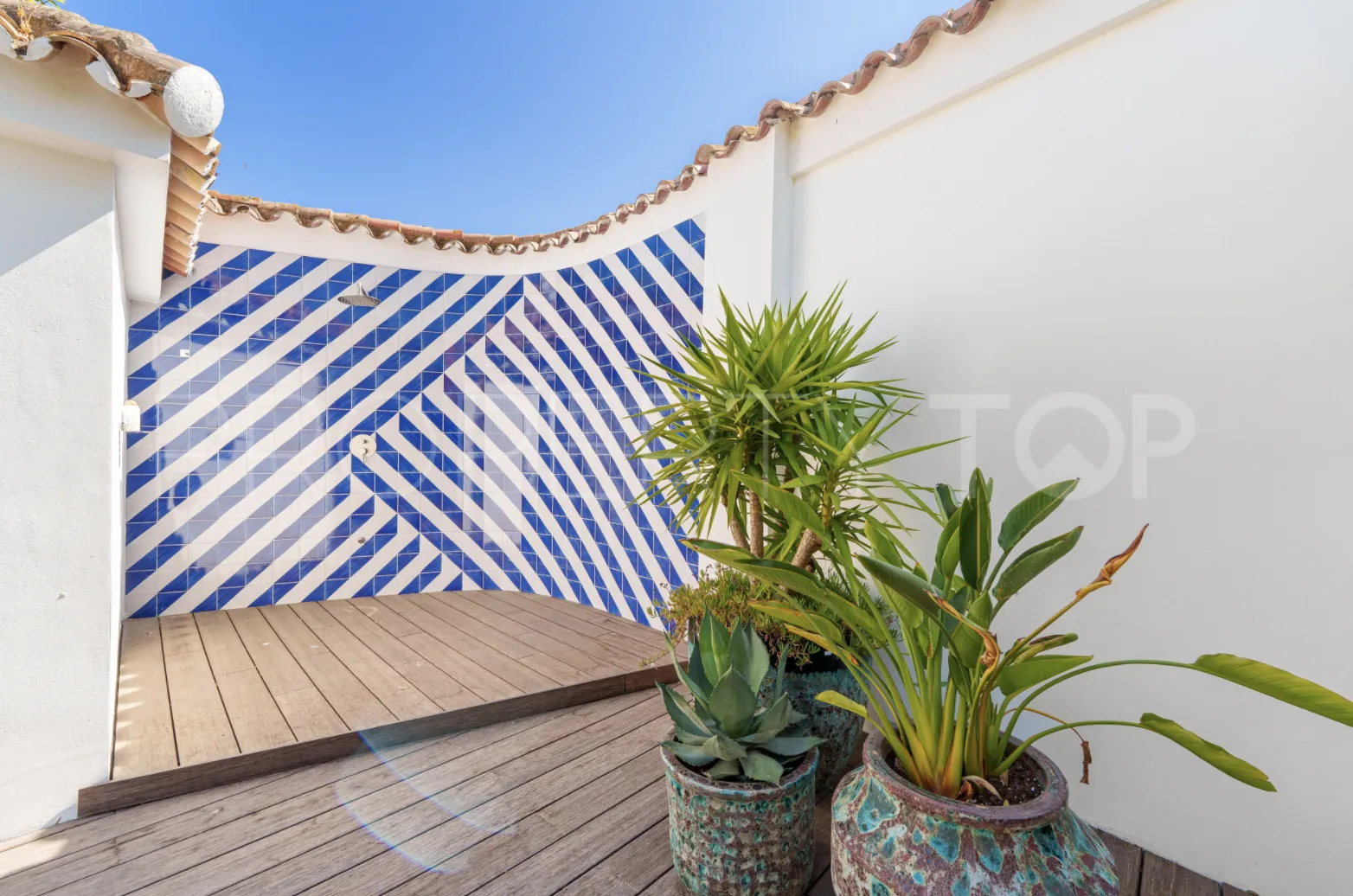 Buy villa with 5 bedrooms in Marbella - Puerto Banus