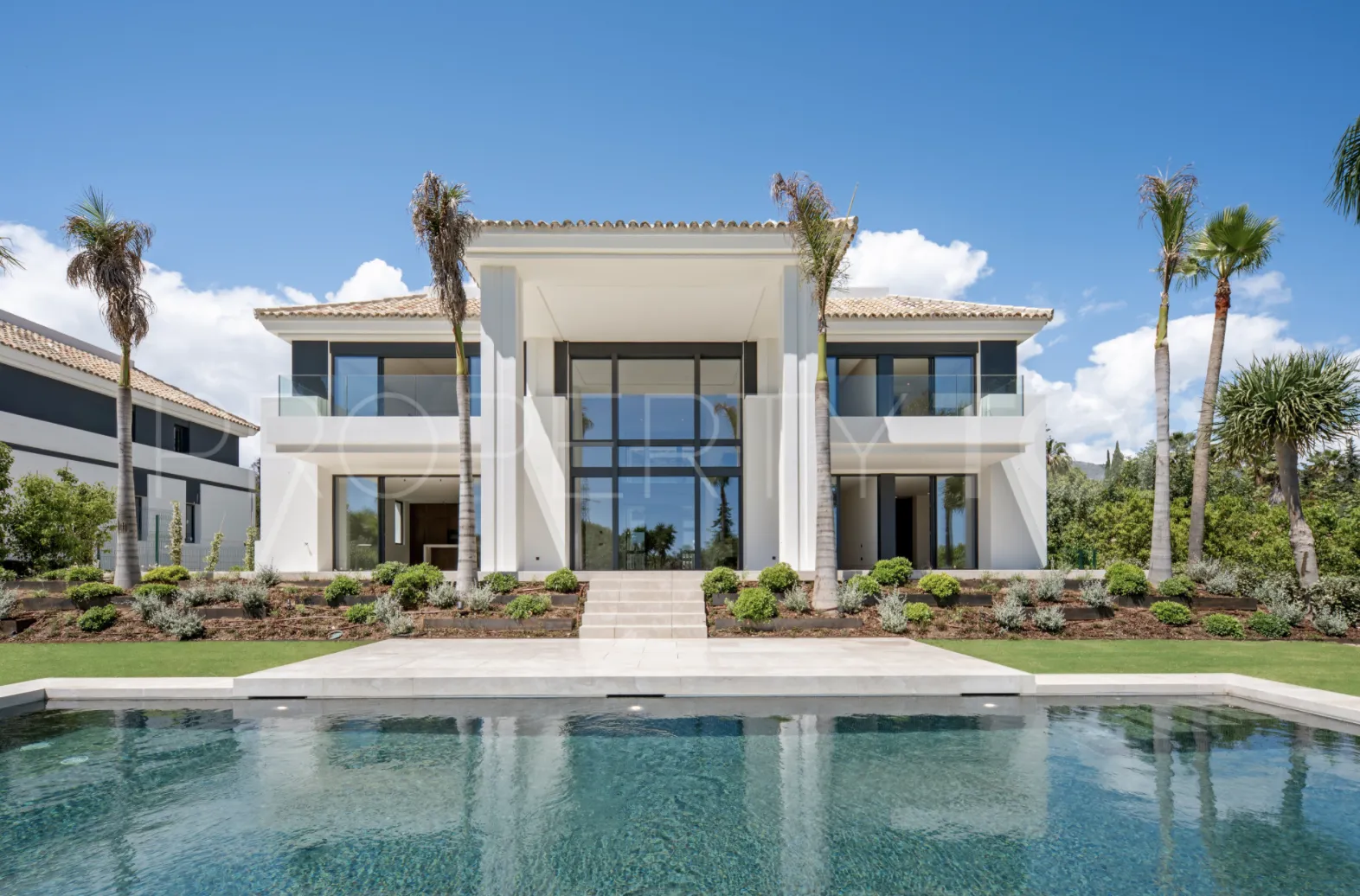 Villa en venta con 6 dormitorios en Golden Mile