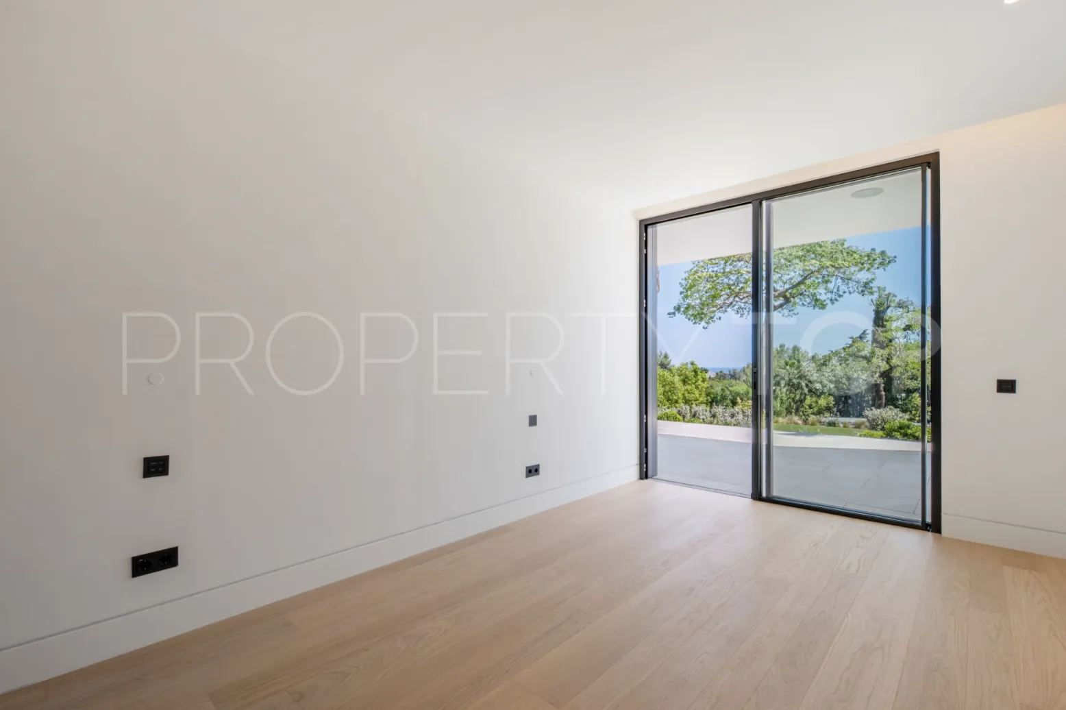 Villa en venta con 6 dormitorios en Golden Mile