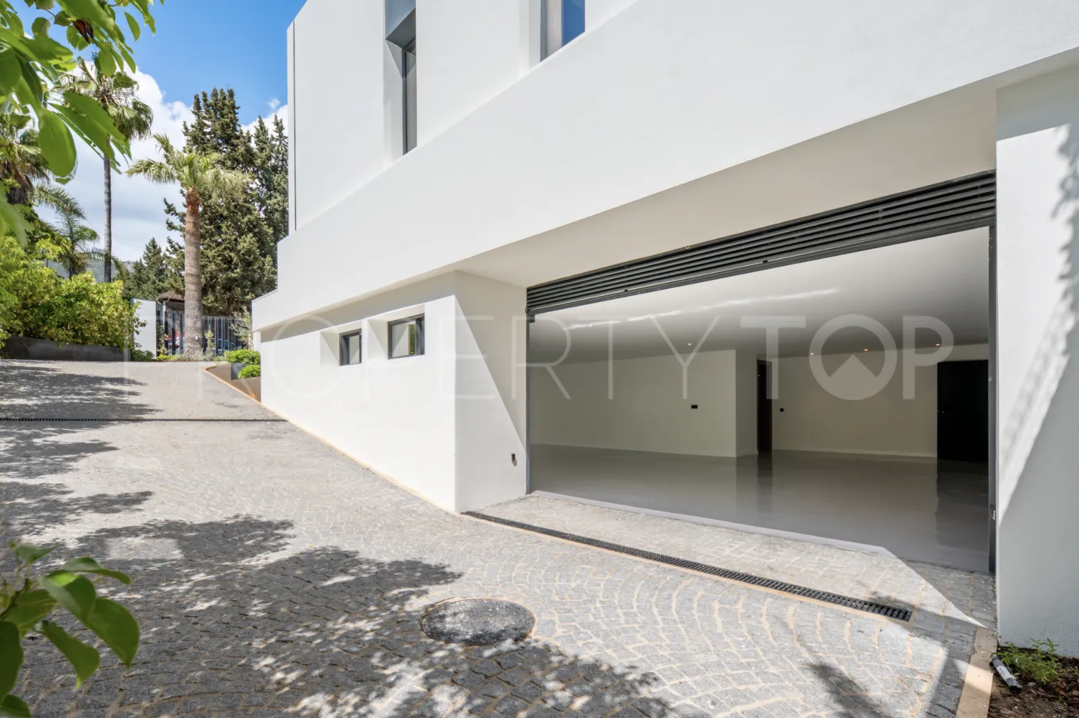 Villa en venta con 6 dormitorios en Golden Mile
