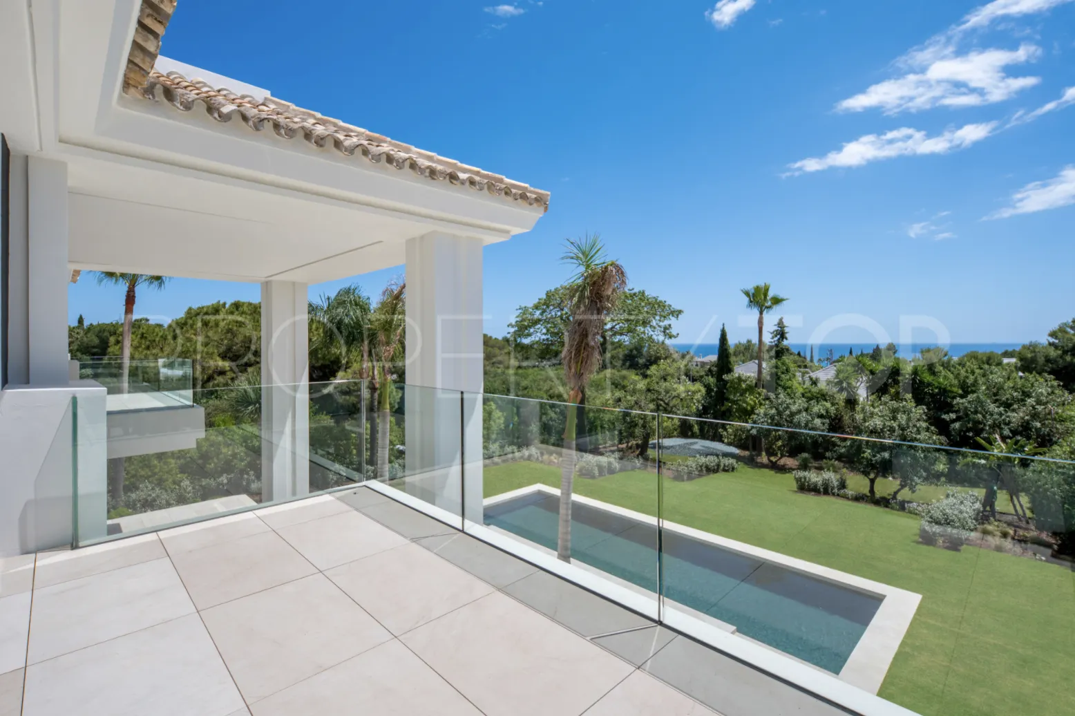 Villa en venta con 6 dormitorios en Golden Mile