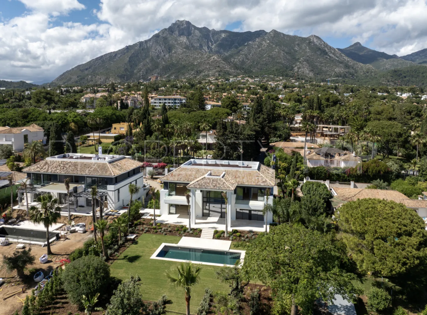 Villa en venta con 6 dormitorios en Golden Mile