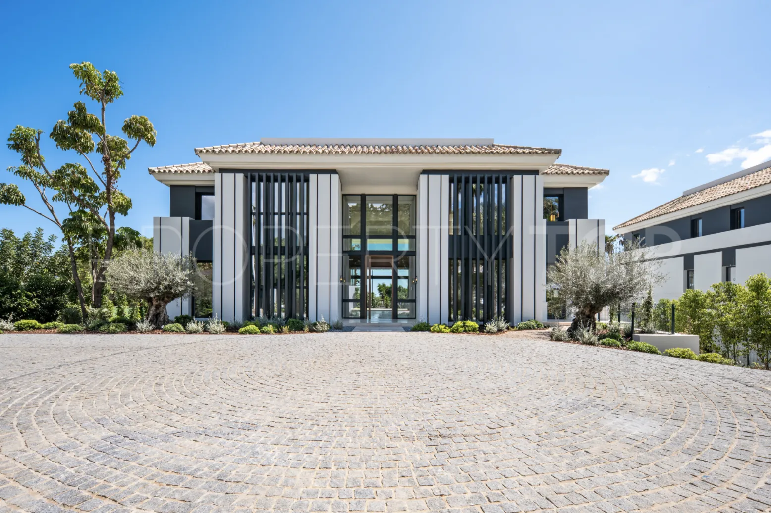 Villa en venta con 6 dormitorios en Golden Mile