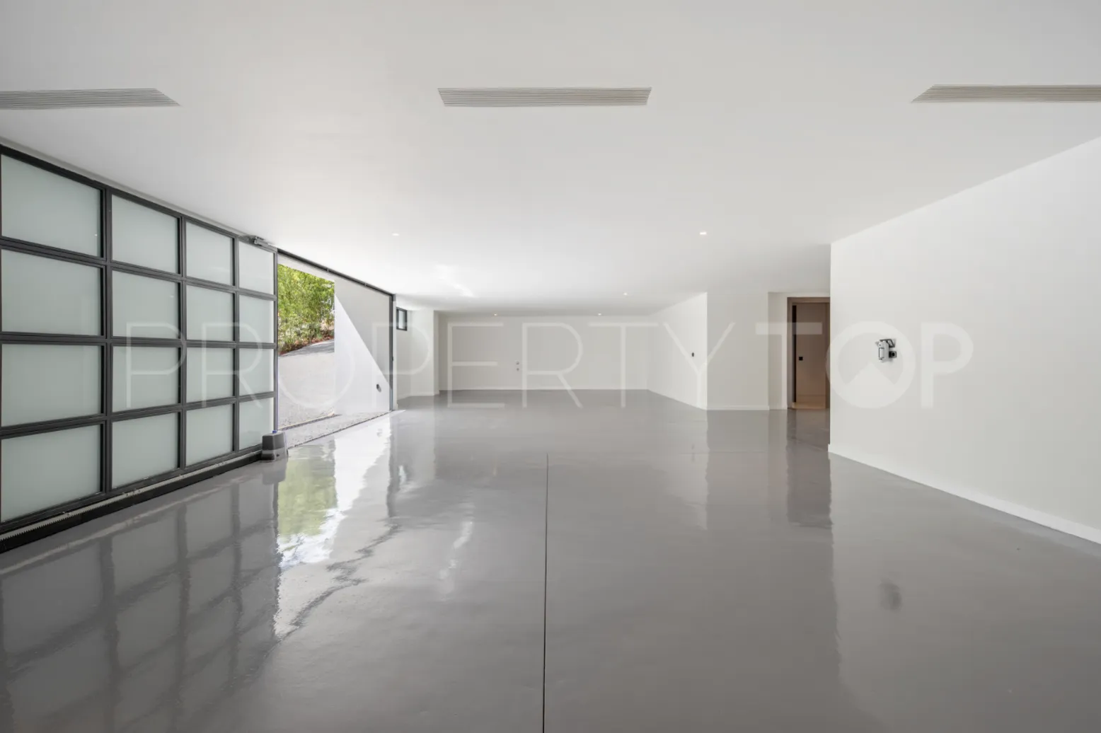 Villa en venta con 6 dormitorios en Golden Mile