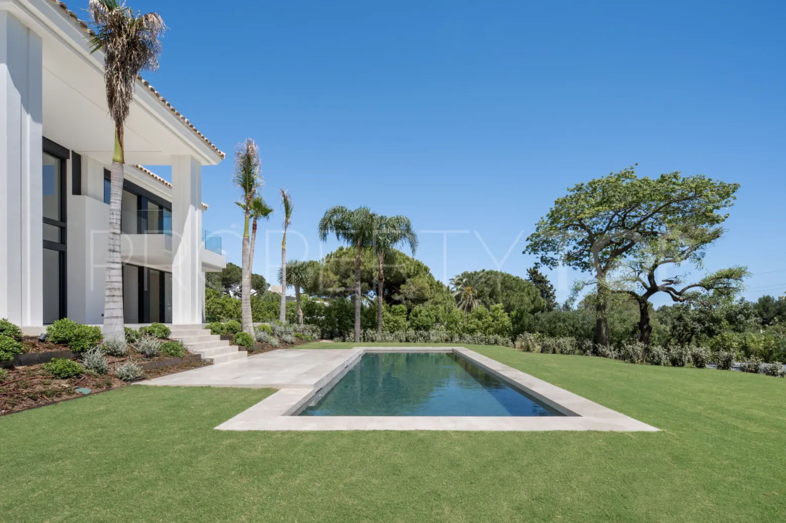 Villa en venta con 6 dormitorios en Golden Mile