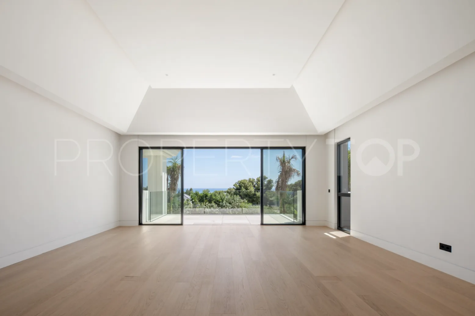 Villa en venta con 6 dormitorios en Golden Mile