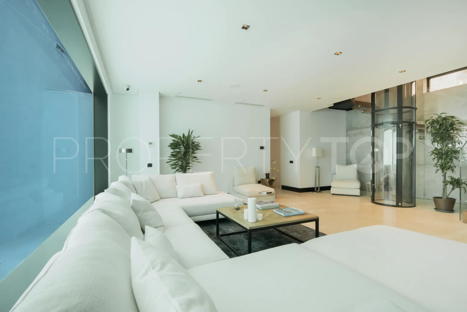 Golden Mile, villa con 5 dormitorios en venta