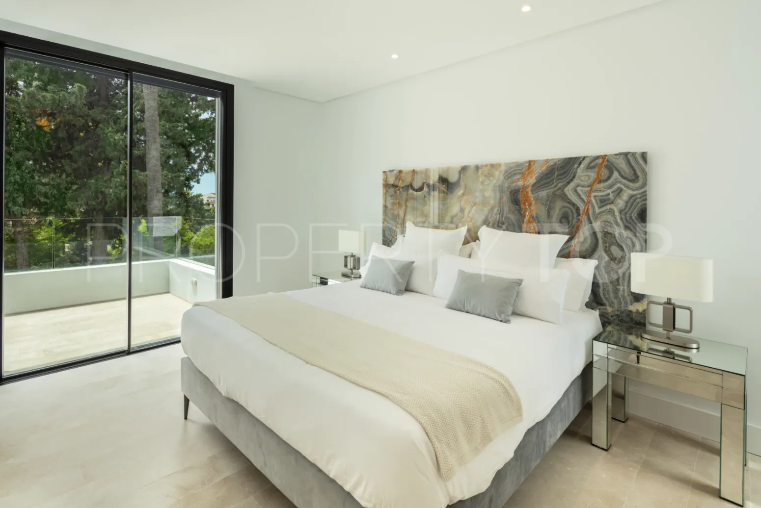 Golden Mile, villa con 5 dormitorios en venta
