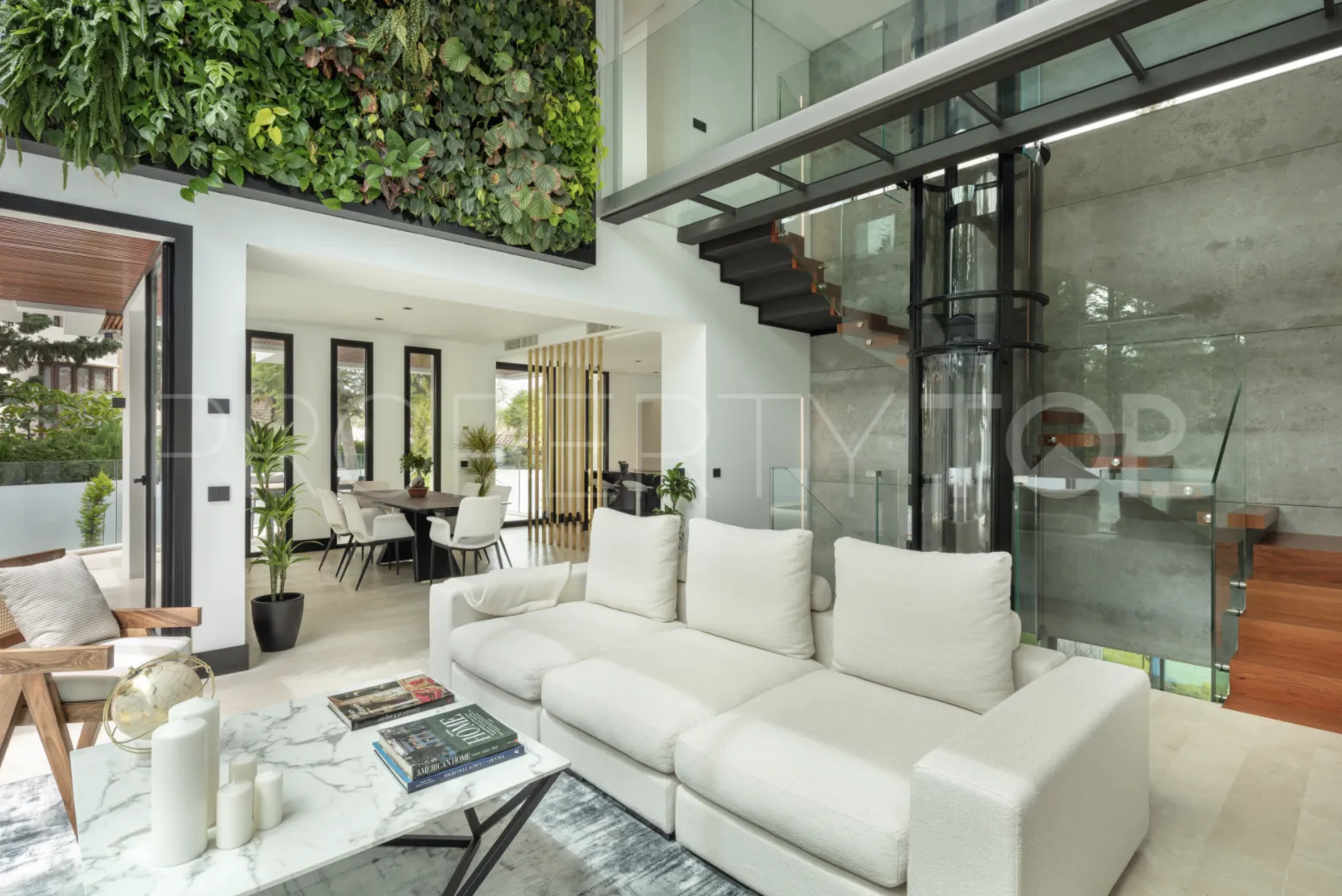 Golden Mile, villa con 5 dormitorios en venta