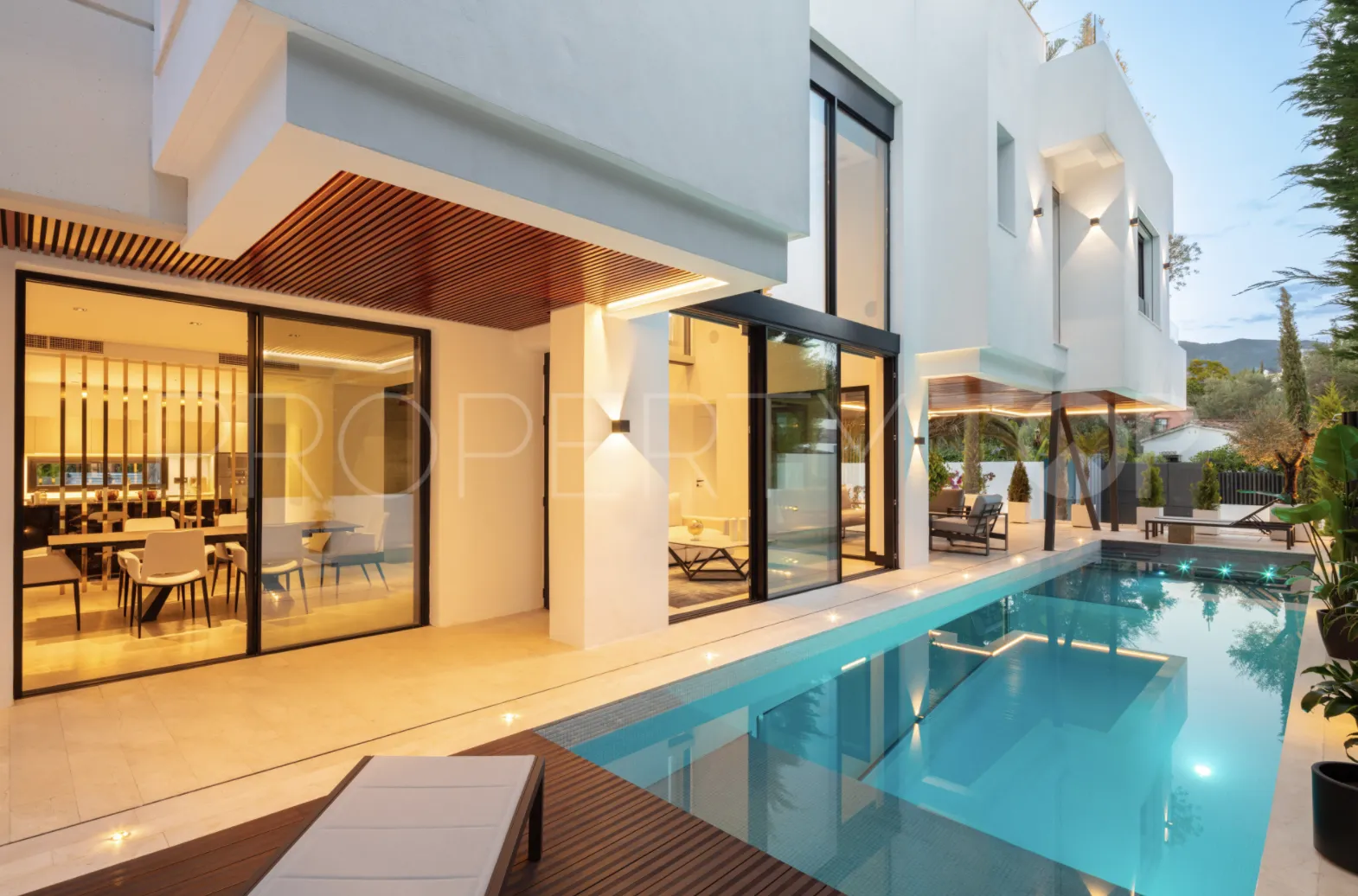 Golden Mile, villa con 5 dormitorios en venta