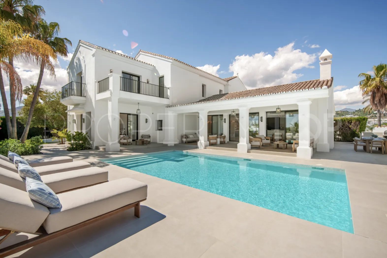 5 bedrooms villa for sale in Puerto del Almendro