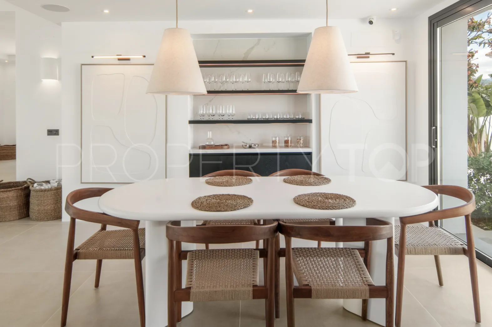 5 bedrooms villa for sale in Puerto del Almendro