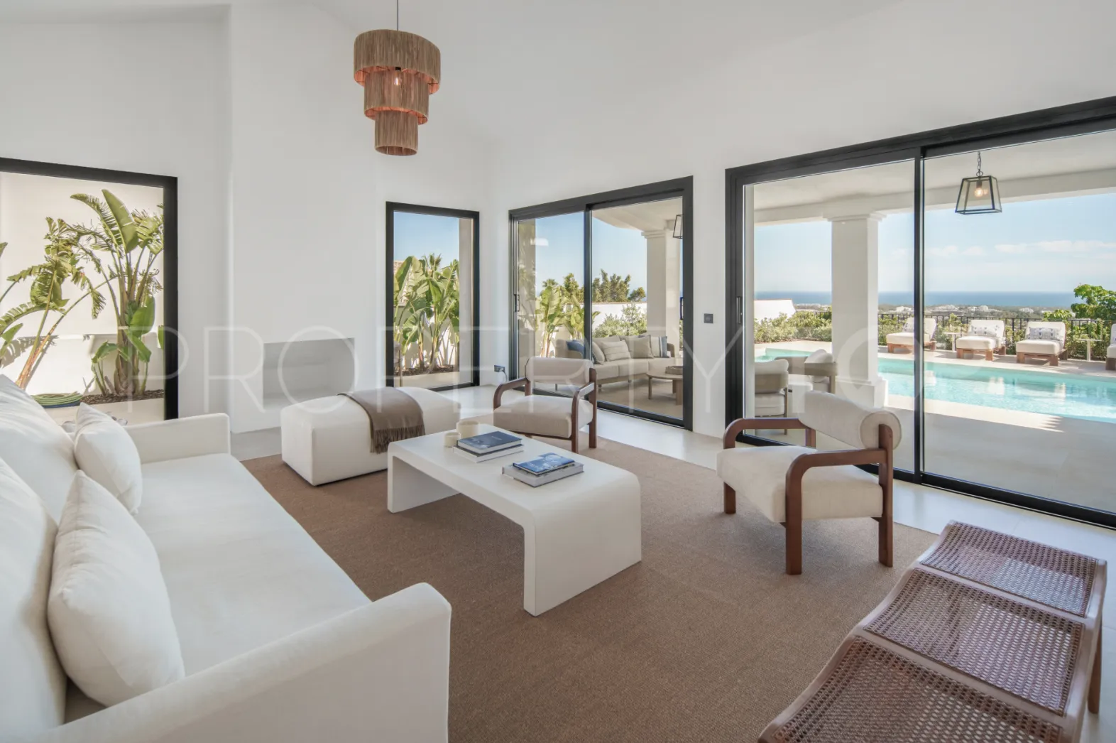 5 bedrooms villa for sale in Puerto del Almendro