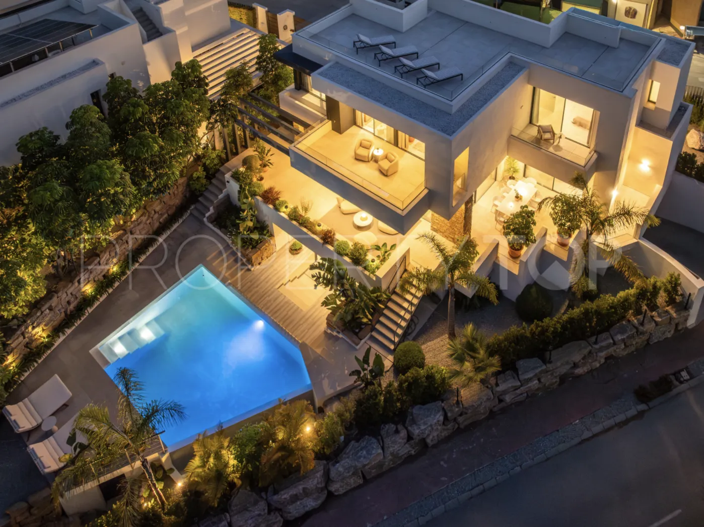 Villa en venta con 4 dormitorios en New Golden Mile