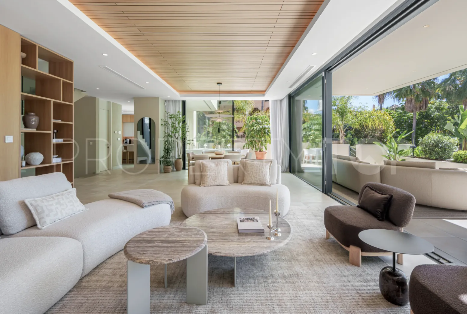 Villa en venta con 4 dormitorios en New Golden Mile