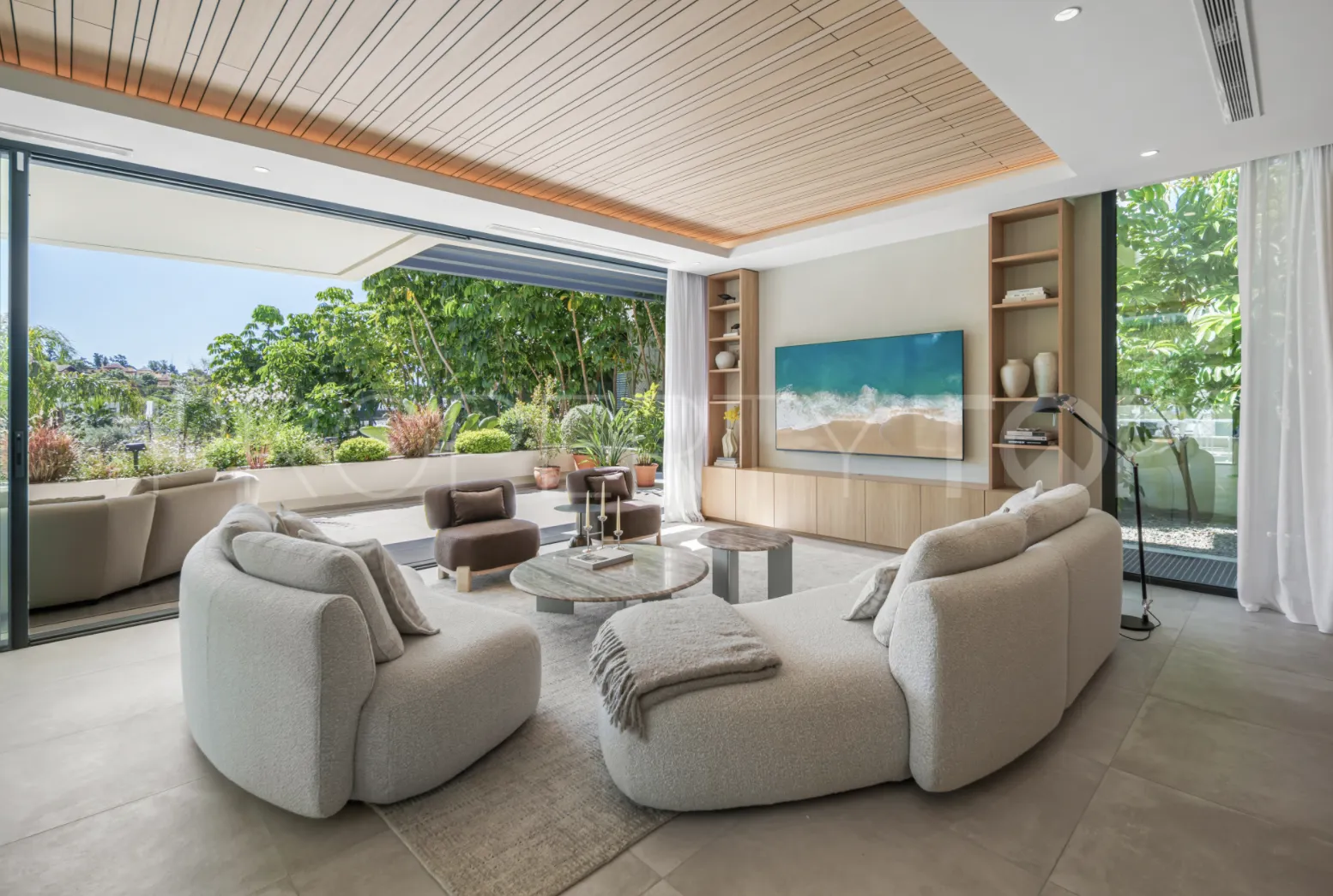 Villa en venta con 4 dormitorios en New Golden Mile