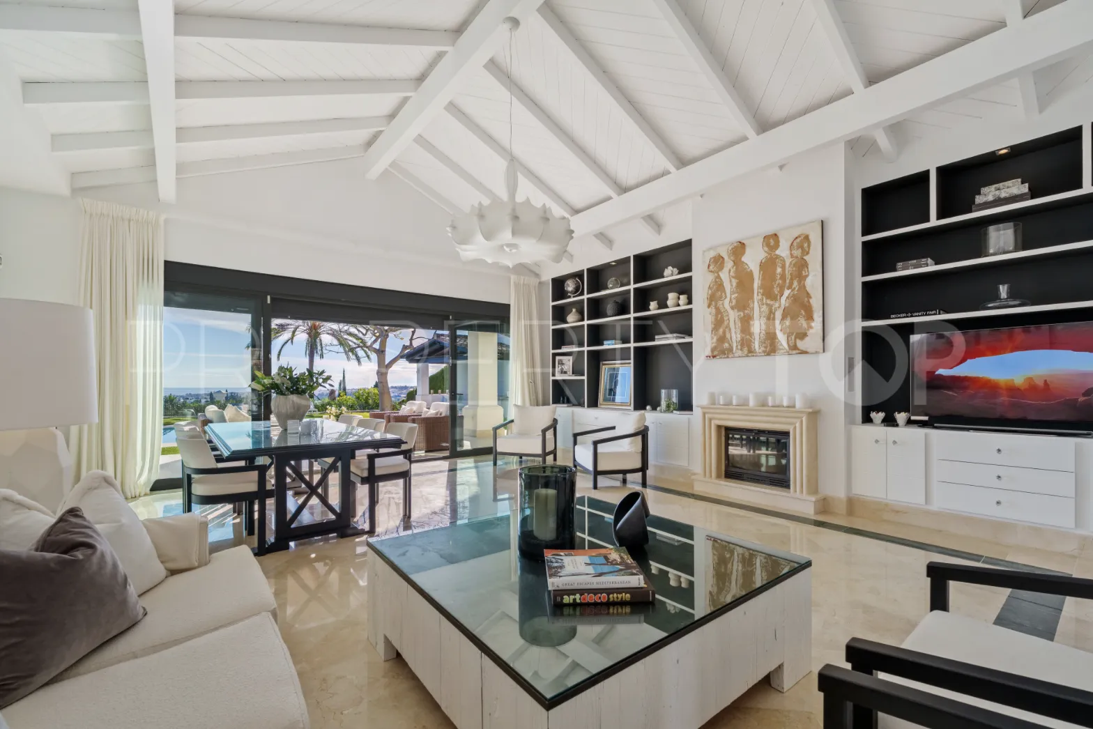 For sale Nueva Andalucia 4 bedrooms villa