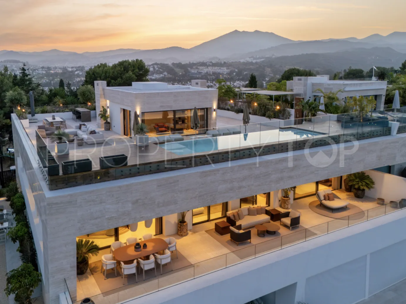 Villa en venta con 4 dormitorios en Golden Mile