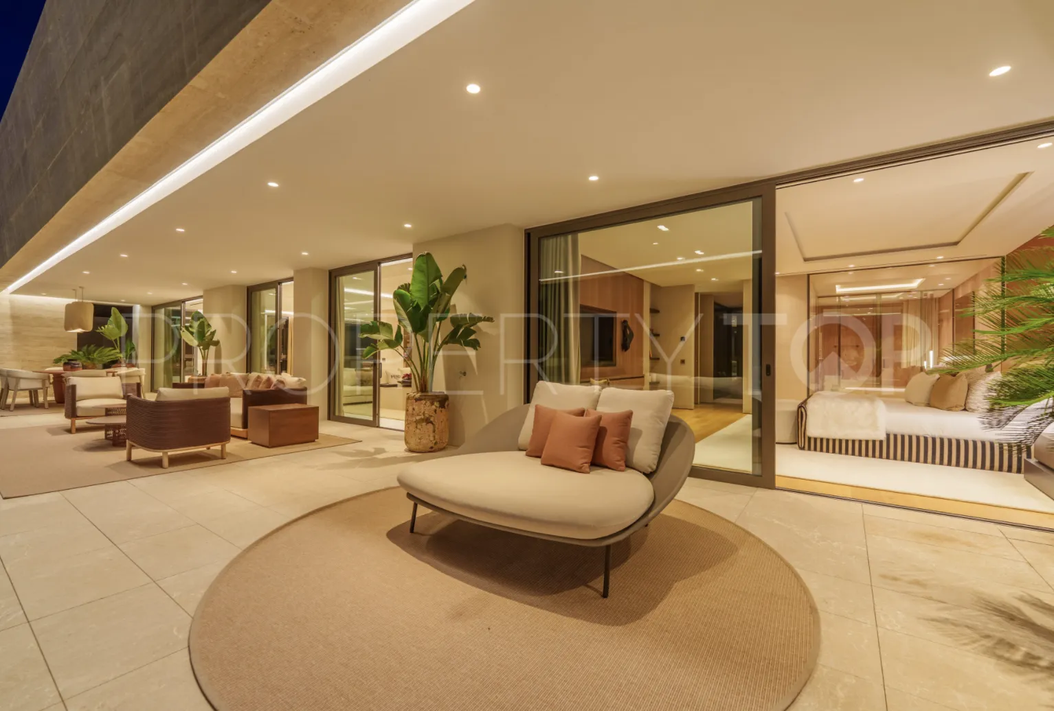 Villa en venta con 4 dormitorios en Golden Mile