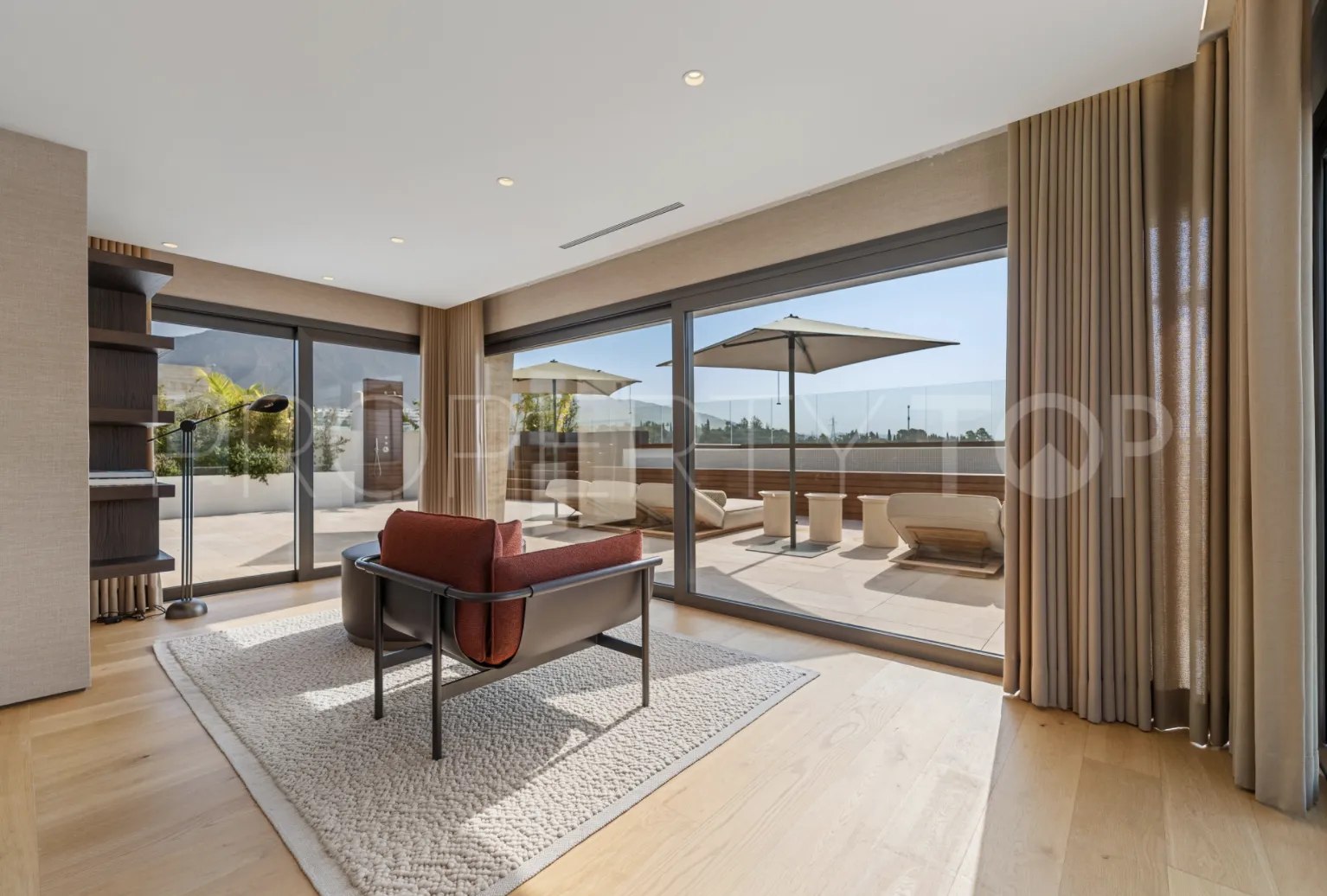 Villa en venta con 4 dormitorios en Golden Mile