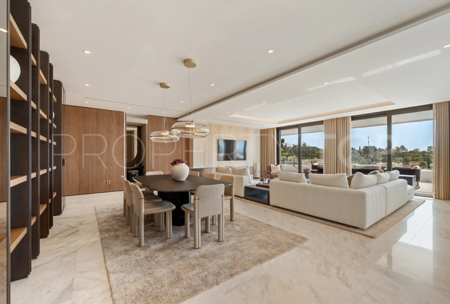 Villa en venta con 4 dormitorios en Golden Mile