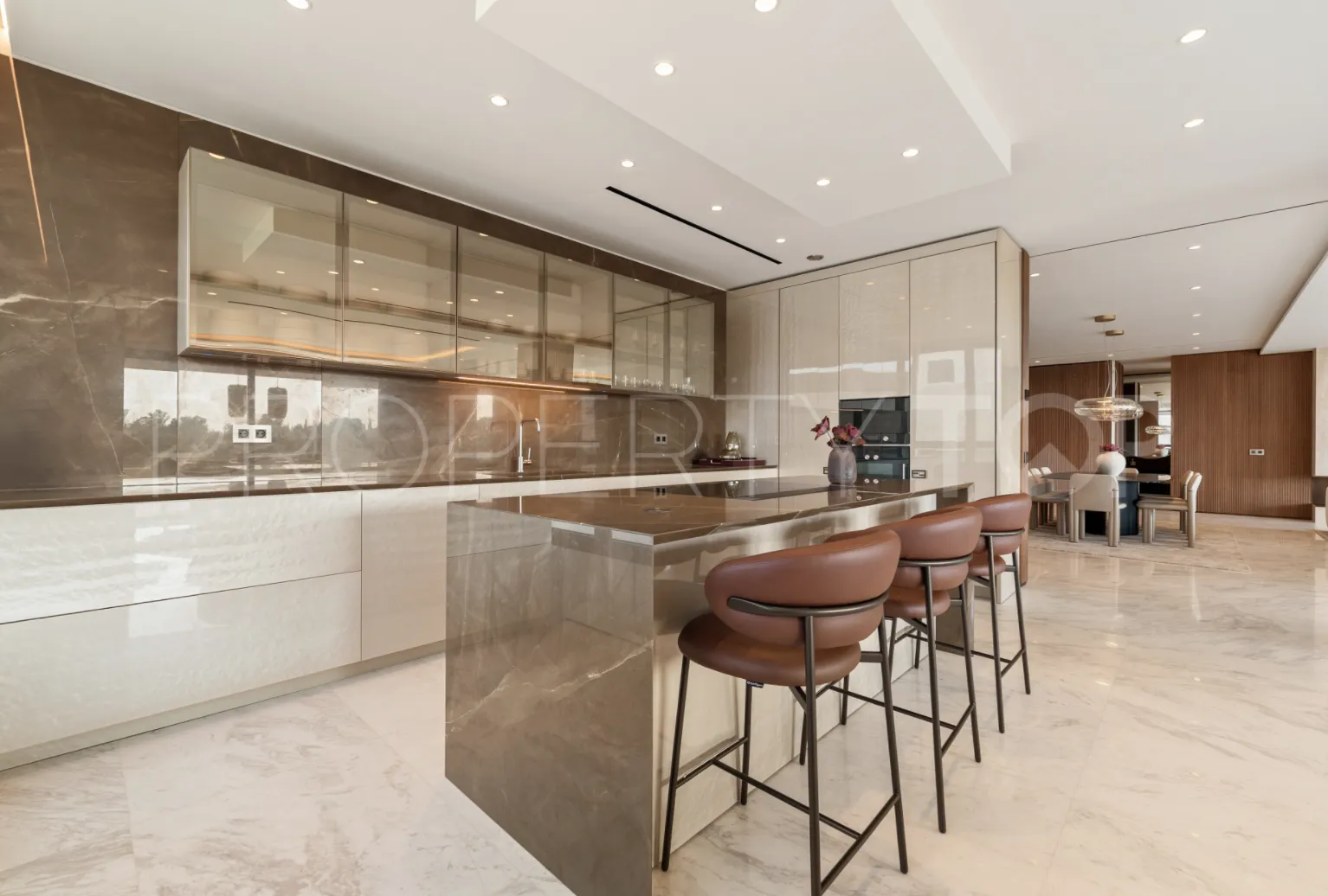 Villa en venta con 4 dormitorios en Golden Mile