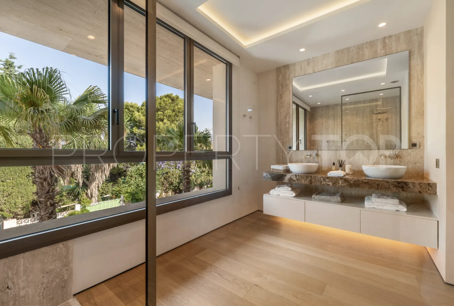 Villa en venta con 4 dormitorios en Golden Mile
