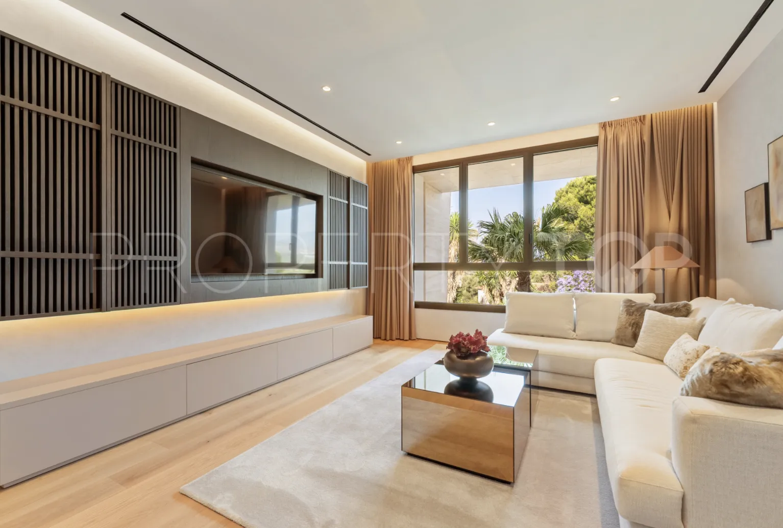 Villa en venta con 4 dormitorios en Golden Mile