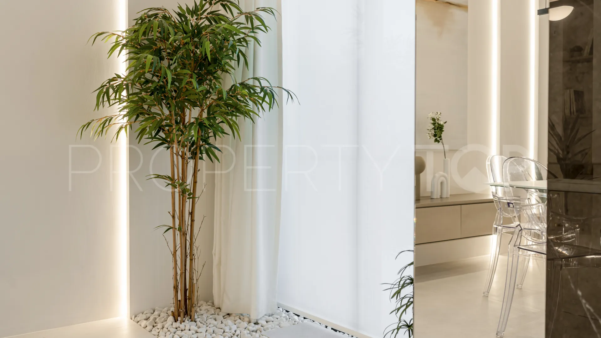 Marbella Golden Mile town house for sale