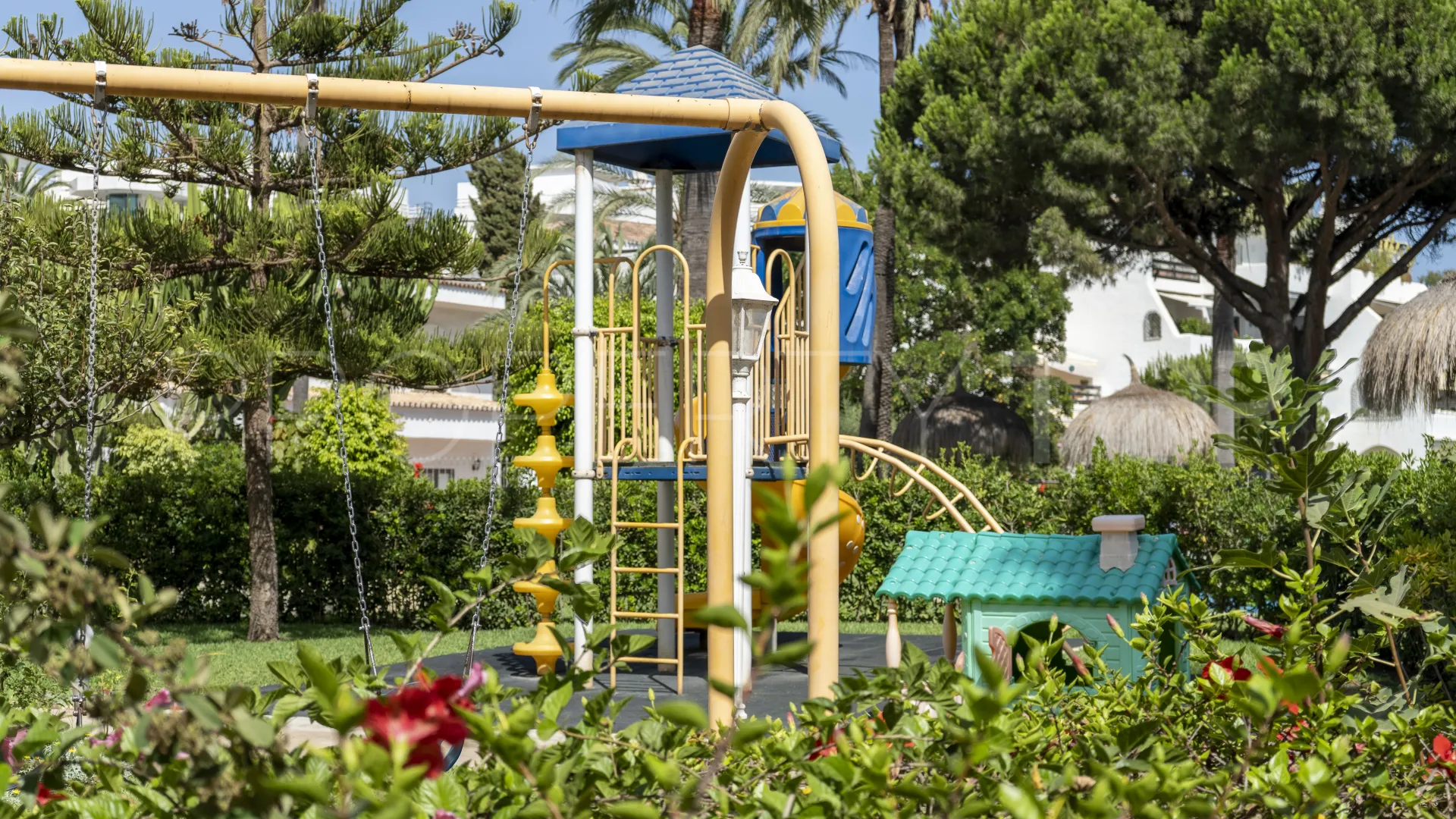 Marbella Golden Mile town house for sale