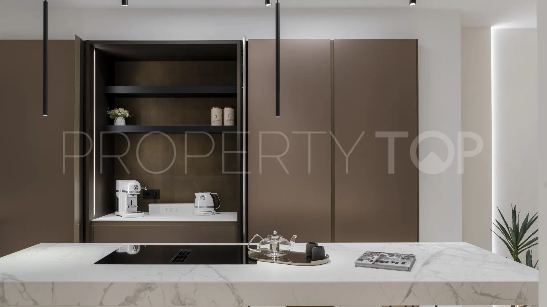 Marbella Golden Mile town house for sale