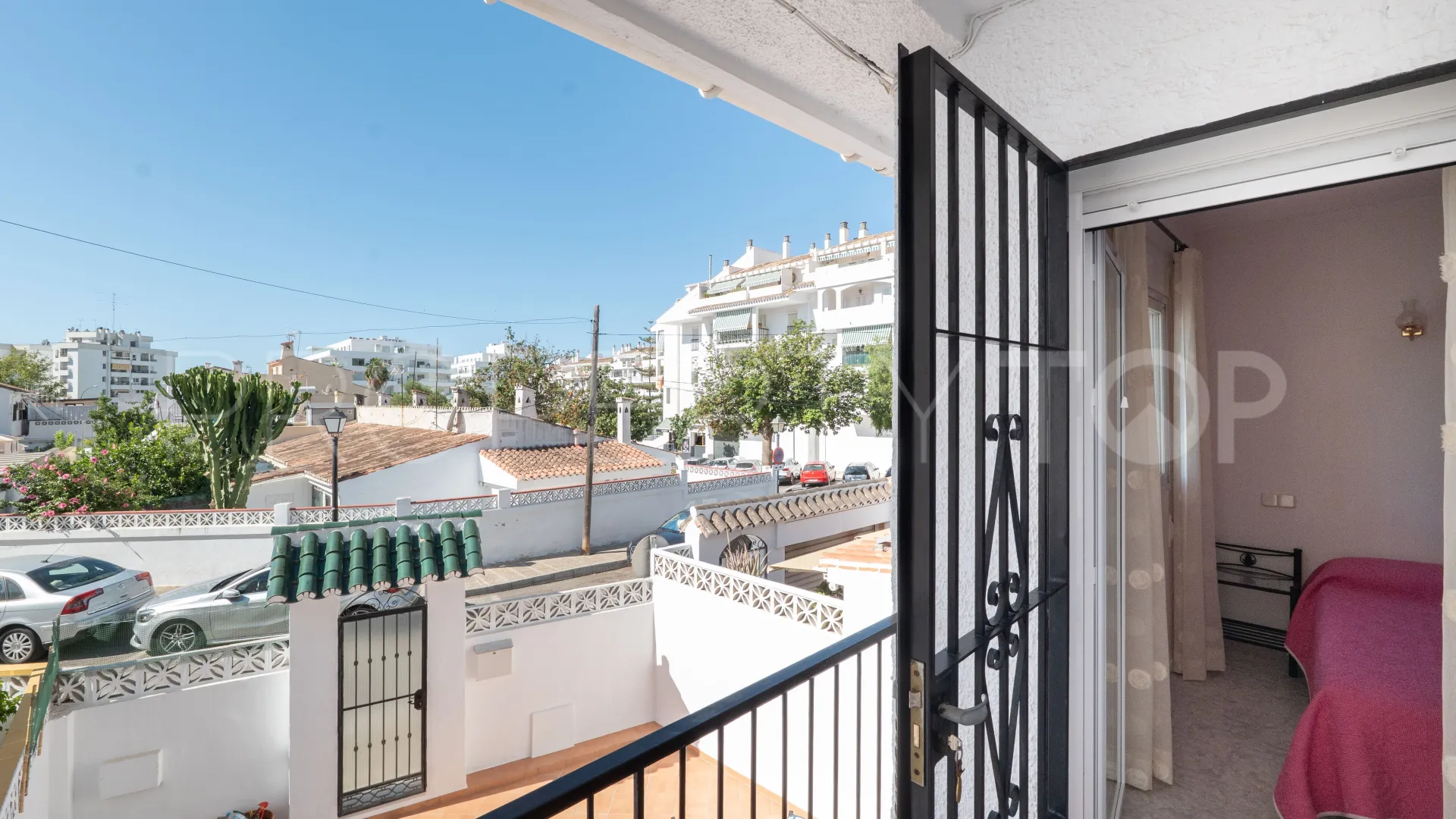 Adosado en venta en Nueva Andalucia de 4 dormitorios