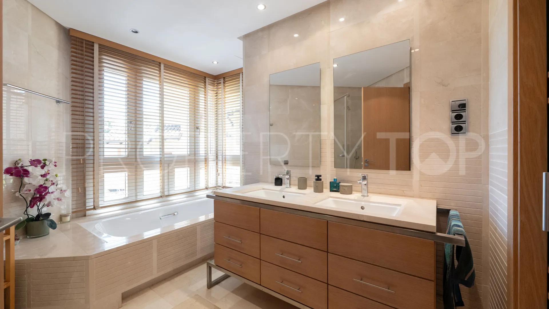 Se vende apartamento en Mansion Club
