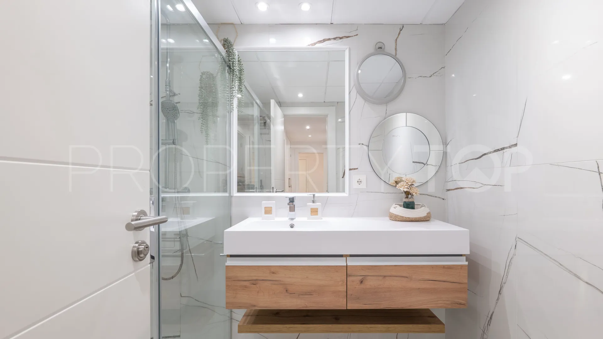 3 bedrooms apartment for sale in Las Salinas