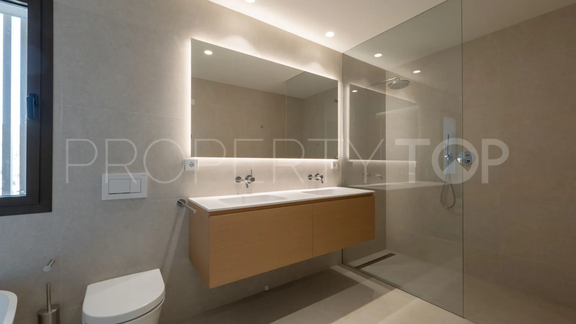 Real de La Quinta 4 bedrooms apartment for sale