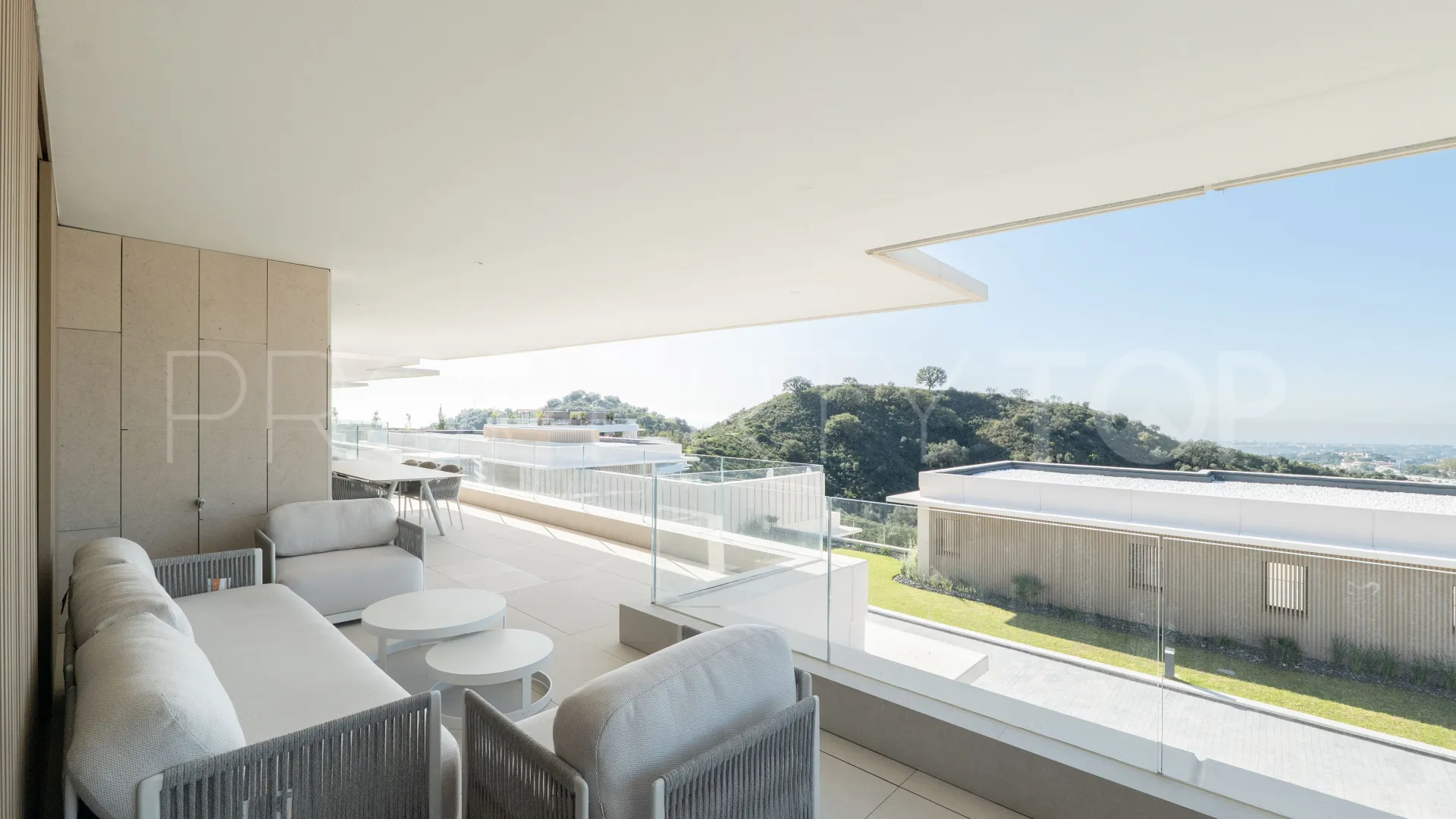 Real de La Quinta 4 bedrooms apartment for sale