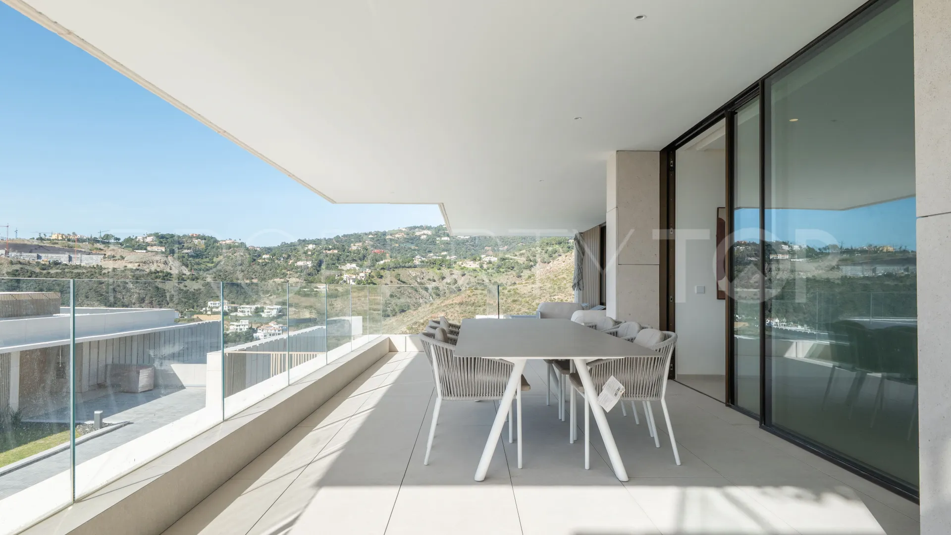 Real de La Quinta 4 bedrooms apartment for sale