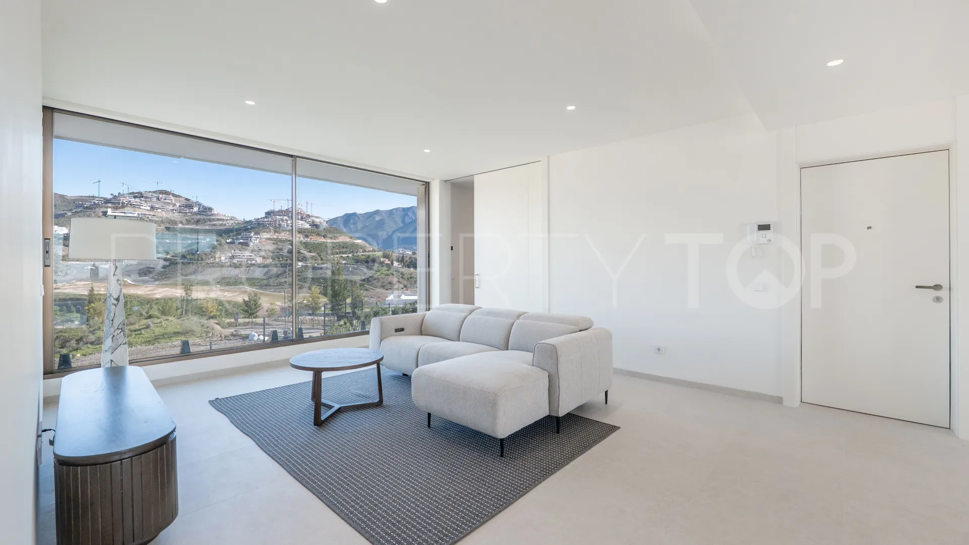 Real de La Quinta 4 bedrooms apartment for sale
