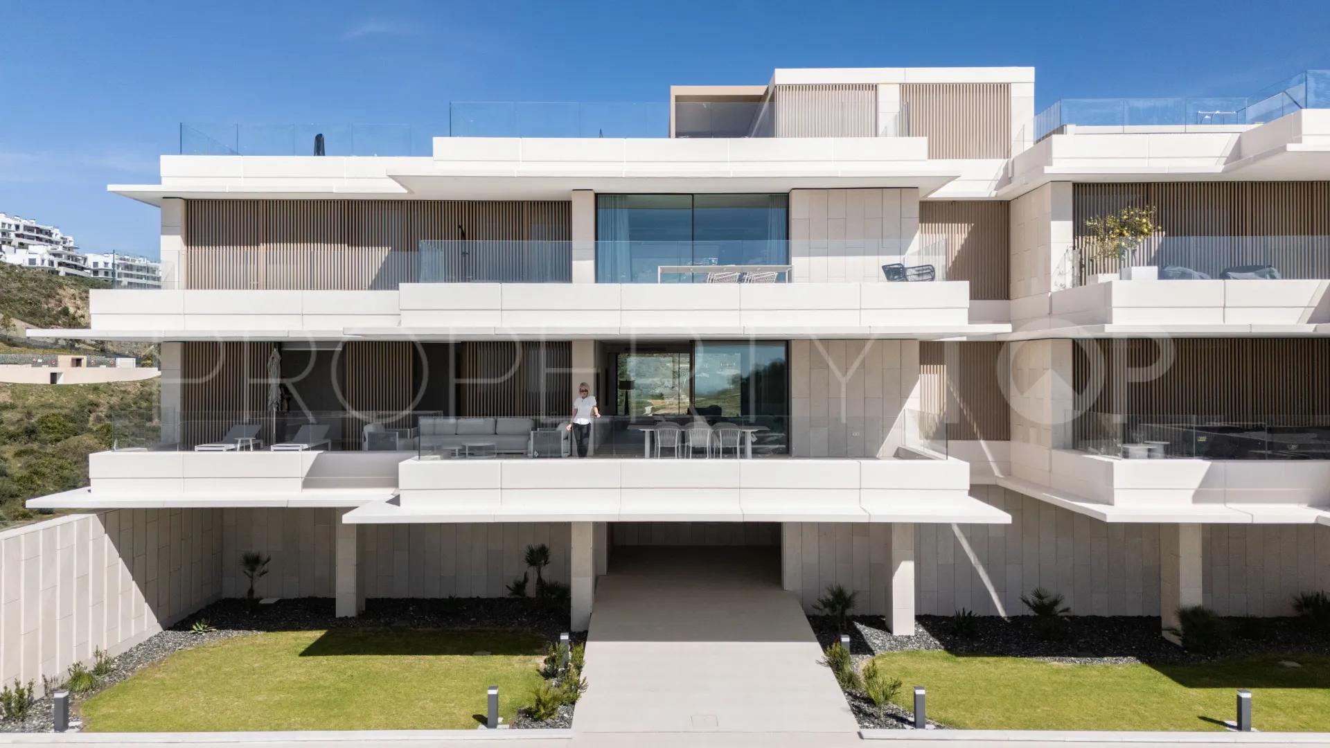 Real de La Quinta 4 bedrooms apartment for sale