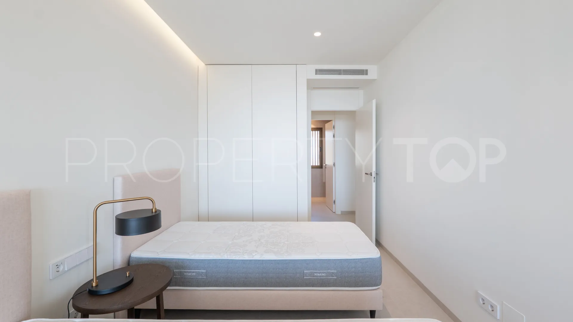 Real de La Quinta 4 bedrooms apartment for sale